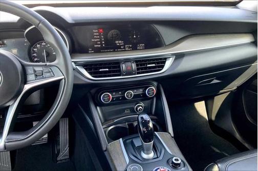 2018 Alfa Romeo Stelvio Ti