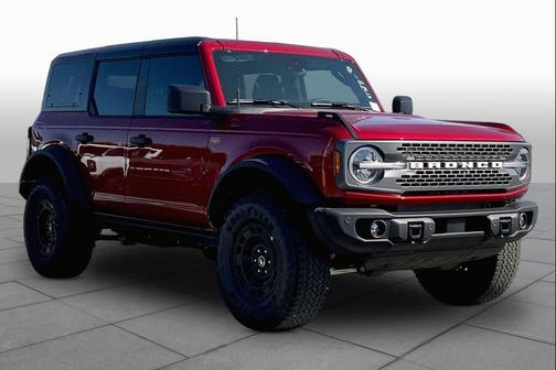 Ruby Red Metallic Tinted Clearcoat 2026 Ford Bronco Badlands