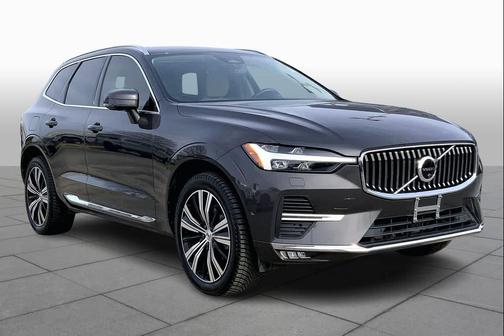 2022 Volvo XC60 B5 Inscription