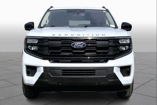 Space Silver Metallic 2025 Ford Expedition Max Active 4x2