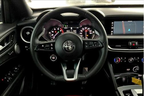 2022 Alfa Romeo Stelvio Ti