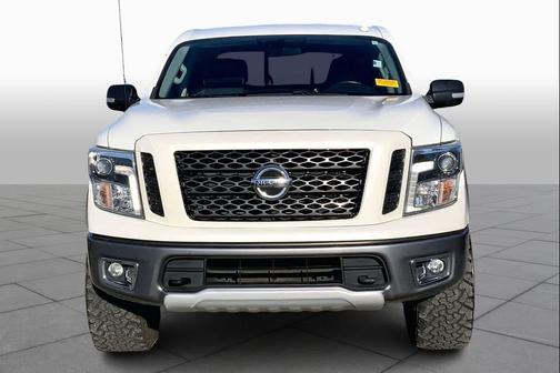 2018 Nissan Titan PRO-4X