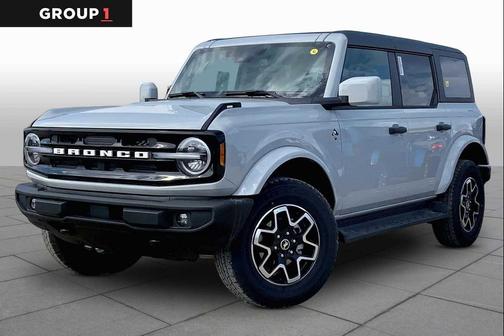 Gray 2026 Ford Bronco Outer Banks