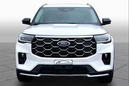 Star White Metallic Tri-Coat 2026 Ford Explorer Platinum