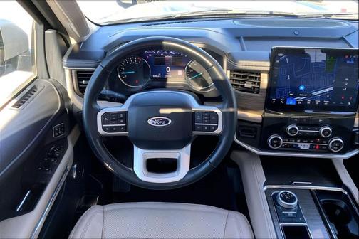 Iconic Silver Metallic 2024 Ford Expedition Max Limited