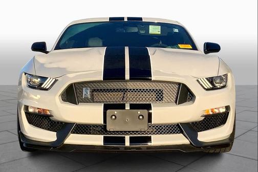 2017 Ford Shelby GT350 Base