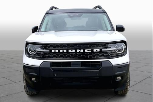 Oxford White 2026 Ford Bronco Sport Outer Banks