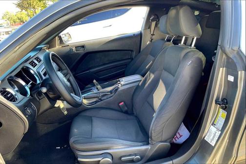 2010 Ford Mustang Base