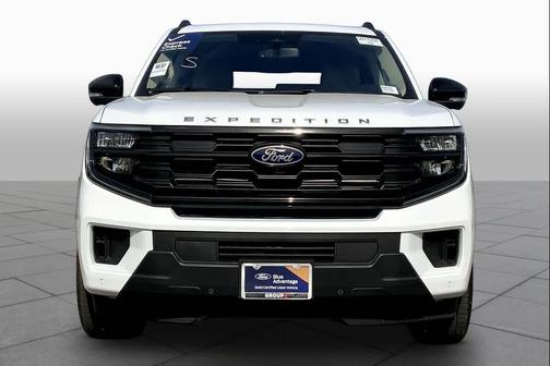 Oxford White 2025 Ford Expedition Max Active 4x2