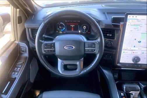 2023 Ford F-150 Lightning LARIAT