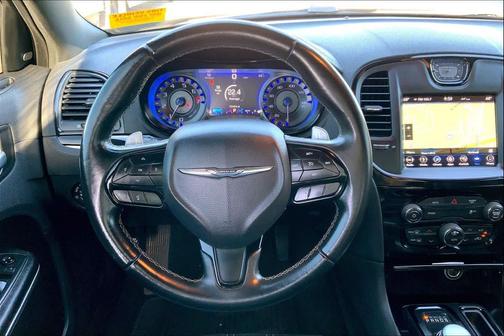 2018 Chrysler 300 S