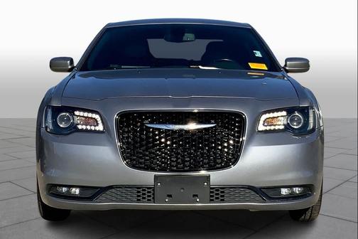 2018 Chrysler 300 S