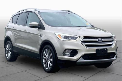 Shadow Black 2018 Ford Escape SE