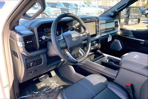 2026 Ford F-250 Platinum