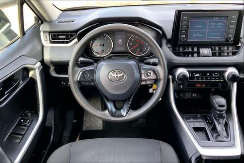 Magnetic Gray Metallic 2019 Toyota RAV4 LE