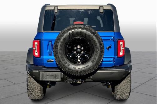 Lightning Blue Metallic 2021 Ford Bronco First Edition