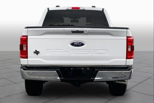 Oxford White 2023 Ford F-150 XLT