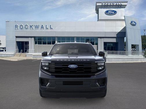 2025 Ford Expedition Max Active 4x2