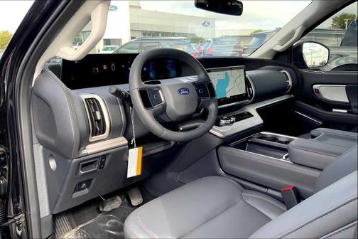 2025 Ford Expedition Max Active 4x2