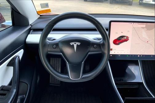 Pearl White Multi-Coat 2019 Tesla Model 3 Long Range