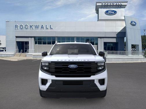 2025 Ford Expedition Max Active 4x2