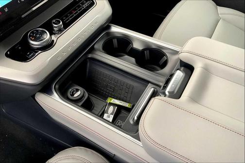 2025 Ford Expedition Max Active 4x2