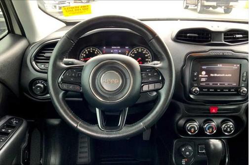 2017 Jeep Renegade Altitude