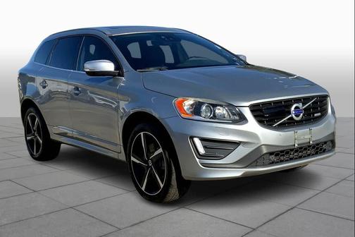 2015 Volvo XC60 T6 R-Design Platinum