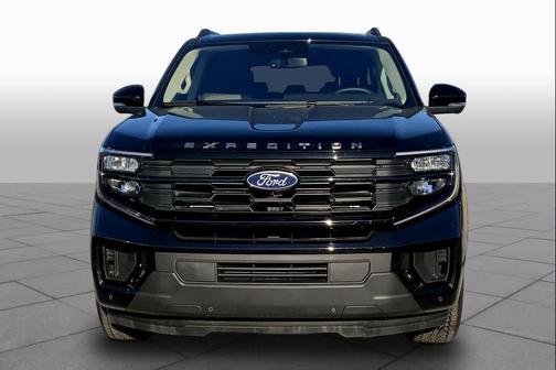 Agate Black Metallic 2025 Ford Expedition Max Active 4x4
