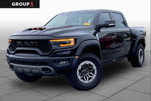 Diamond Black Crystal Pearlcoat 2022 RAM 1500 TRX