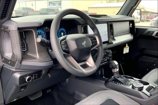 Velocity Blue Metallic 2025 Ford Bronco Base