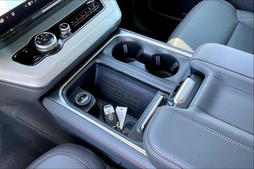 2025 Ford Expedition Max Active 4x2