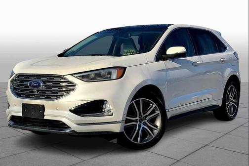 White Platinum Metallic Tri-Coat 2019 Ford Edge Titanium