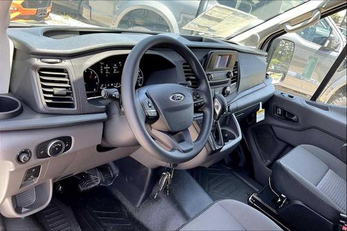 2025 Ford Transit-350 XL