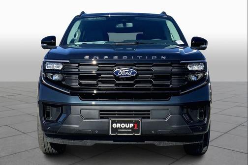 2025 Ford Expedition Max Active 4x2