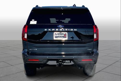 2025 Ford Expedition Max Active 4x2