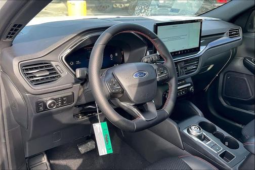 2026 Ford Escape ST-Line Select