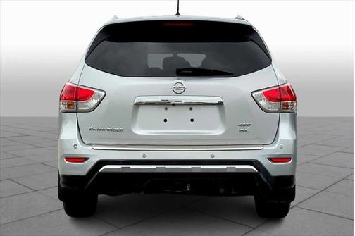 2015 Nissan Pathfinder SL