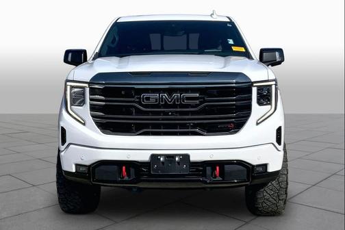 Summit White 2022 GMC Sierra 1500 AT4