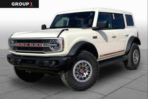 Wimbledon White 2026 Ford Bronco Outer Banks