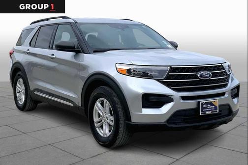 Iconic Silver Metallic 2020 Ford Explorer XLT