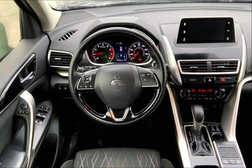 2020 Mitsubishi Eclipse Cross SE