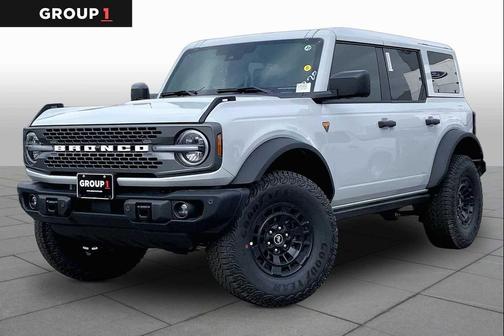 Avalanche Gray 2026 Ford Bronco Badlands