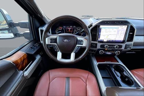 Oxford White 2022 Ford F-250 King Ranch