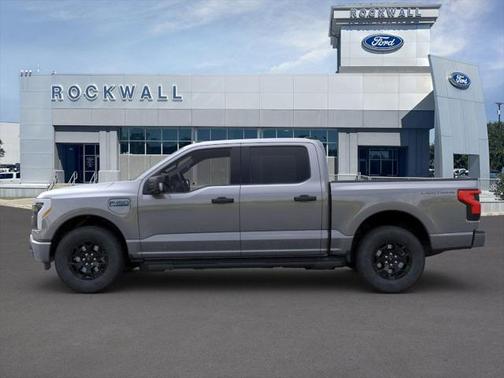 2025 Ford F-150 Lightning XLT