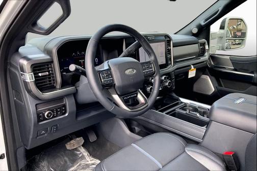 Avalanche 2026 Ford F-350 Platinum