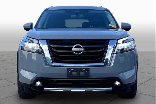 Boulder Gray Pearl 2022 Nissan Pathfinder Platinum 4WD