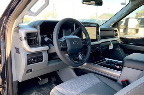 2025 Ford F-250 XLT