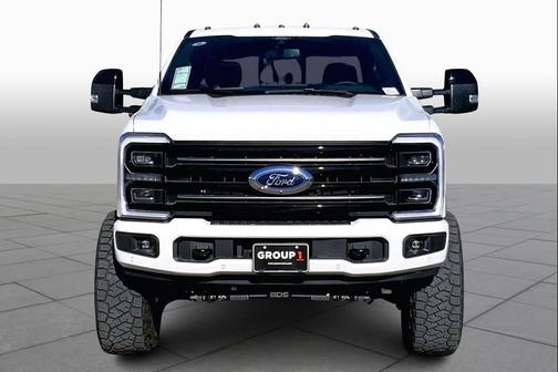 Star White Metallic Tri-Coat 2026 Ford F-250 Platinum