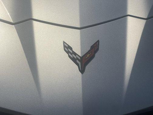 2021 Chevrolet Corvette Stingray w/2LT